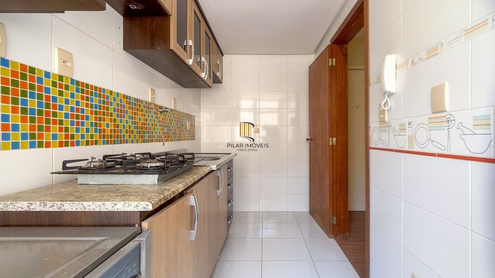 APARTAMENTO COM UMA VAGA DE GARAGEM - NA LUIZ AFONSO