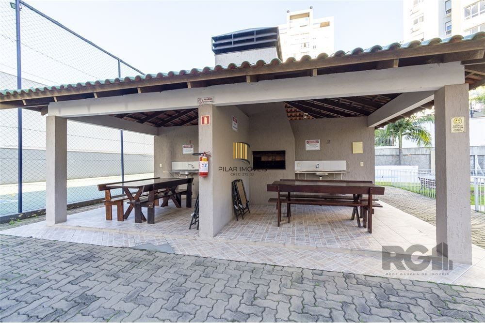 residencial porto canoas -Apartamento com sacada aberta,piscina ,vaga