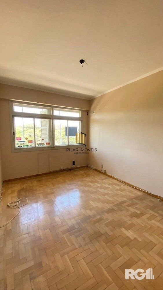 APARTAMENTO 3  DORMITÓRIOS DE FRENTE PRÓXIMO A REDENÇÃO
