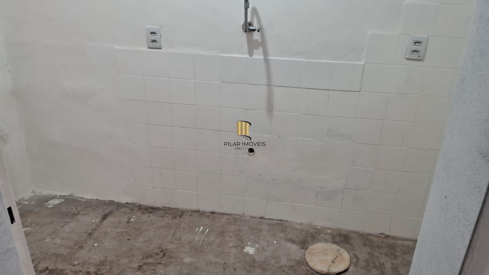 Apartamento cobertura 1 quarto no bairro  Cidade Baixa!