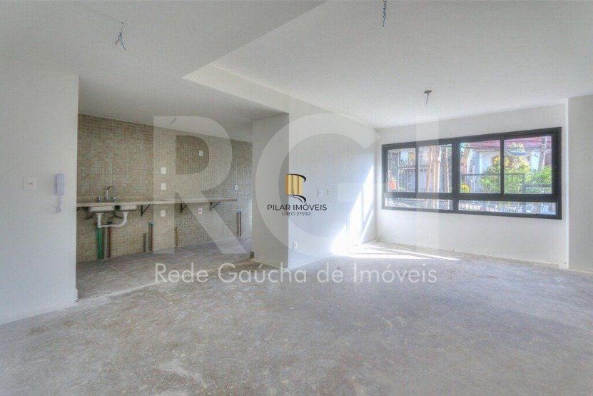 Apartamento para Venda - 100.09m², 3 dormitórios, sendo 3 suites, 2 vagas - Meni