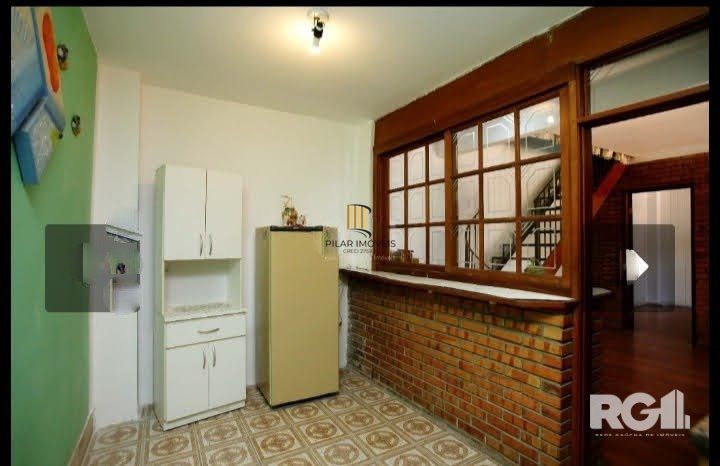 CASA 3 DORMITORIOS NA ASSIS BRASIL