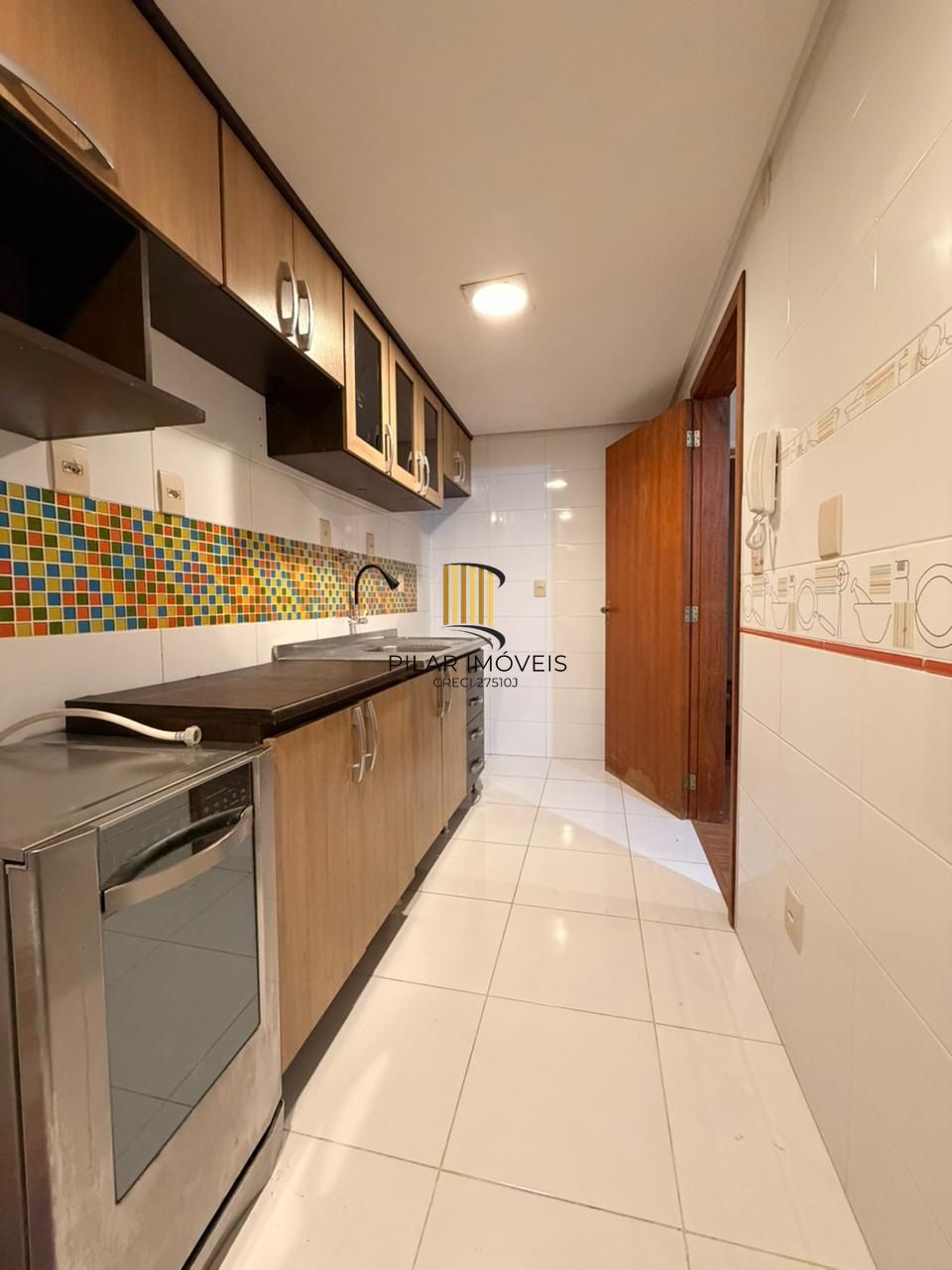 APARTAMENTO COM UMA VAGA DE GARAGEM - NA LUIZ AFONSO