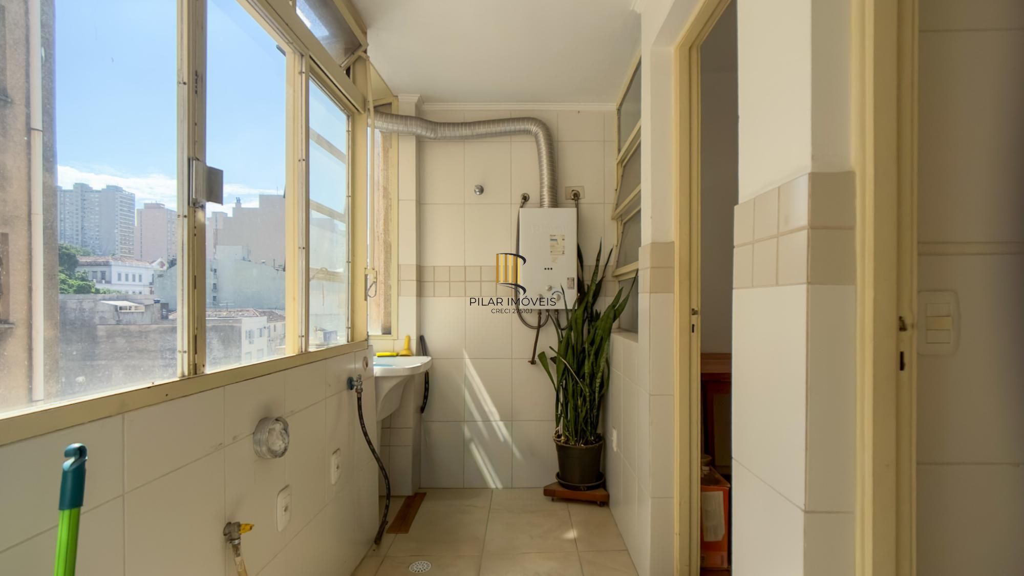 Apartamento-03-Dormitorios-Centro-Historico