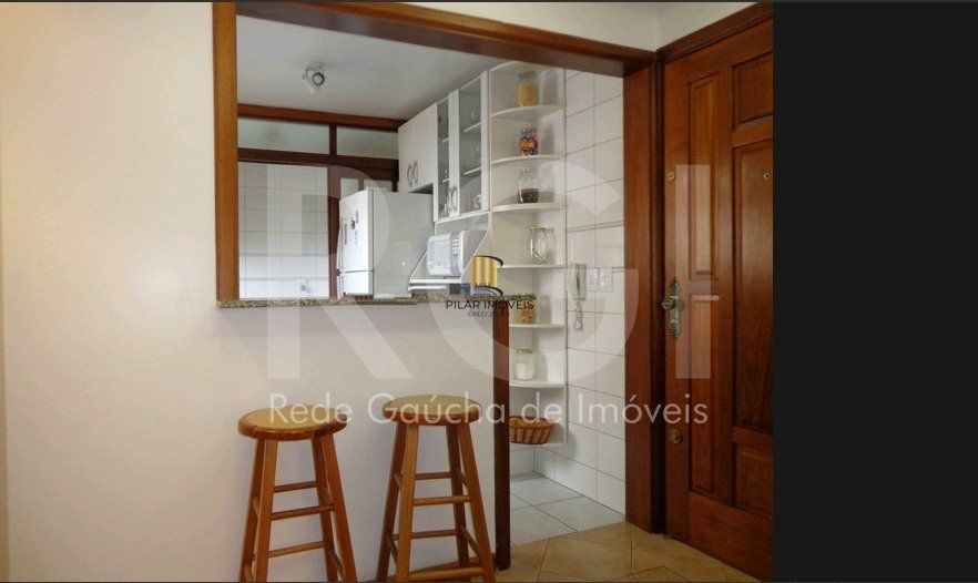 Apartamento 1 quarto, cozinha americana e 2 vagas de garagem!