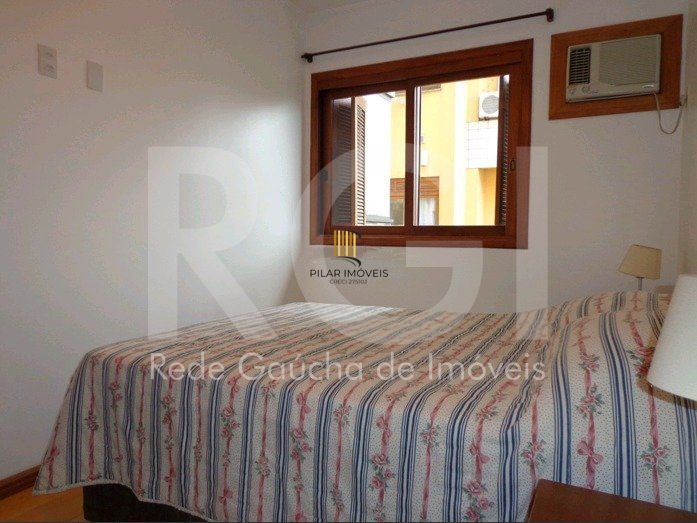 Apartamento 1 quarto, cozinha americana e 2 vagas de garagem!