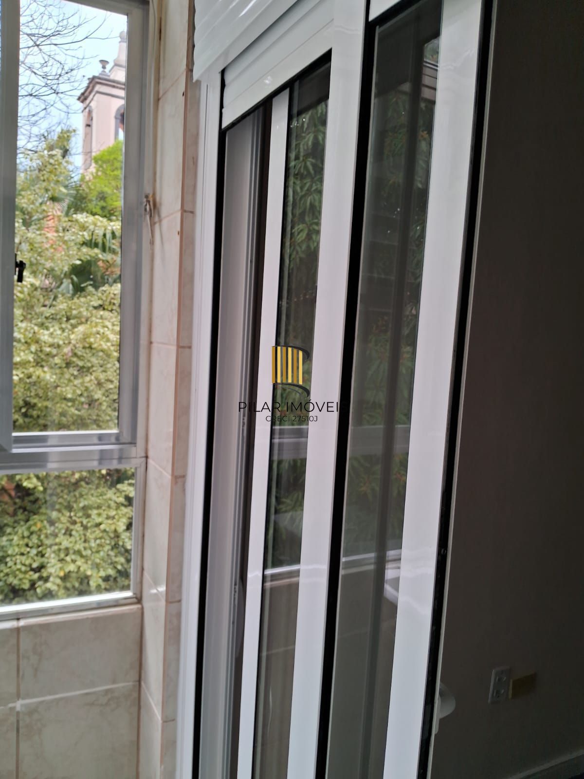 Apartamento 01 dormitório, desocupado na Cidade Baixa!