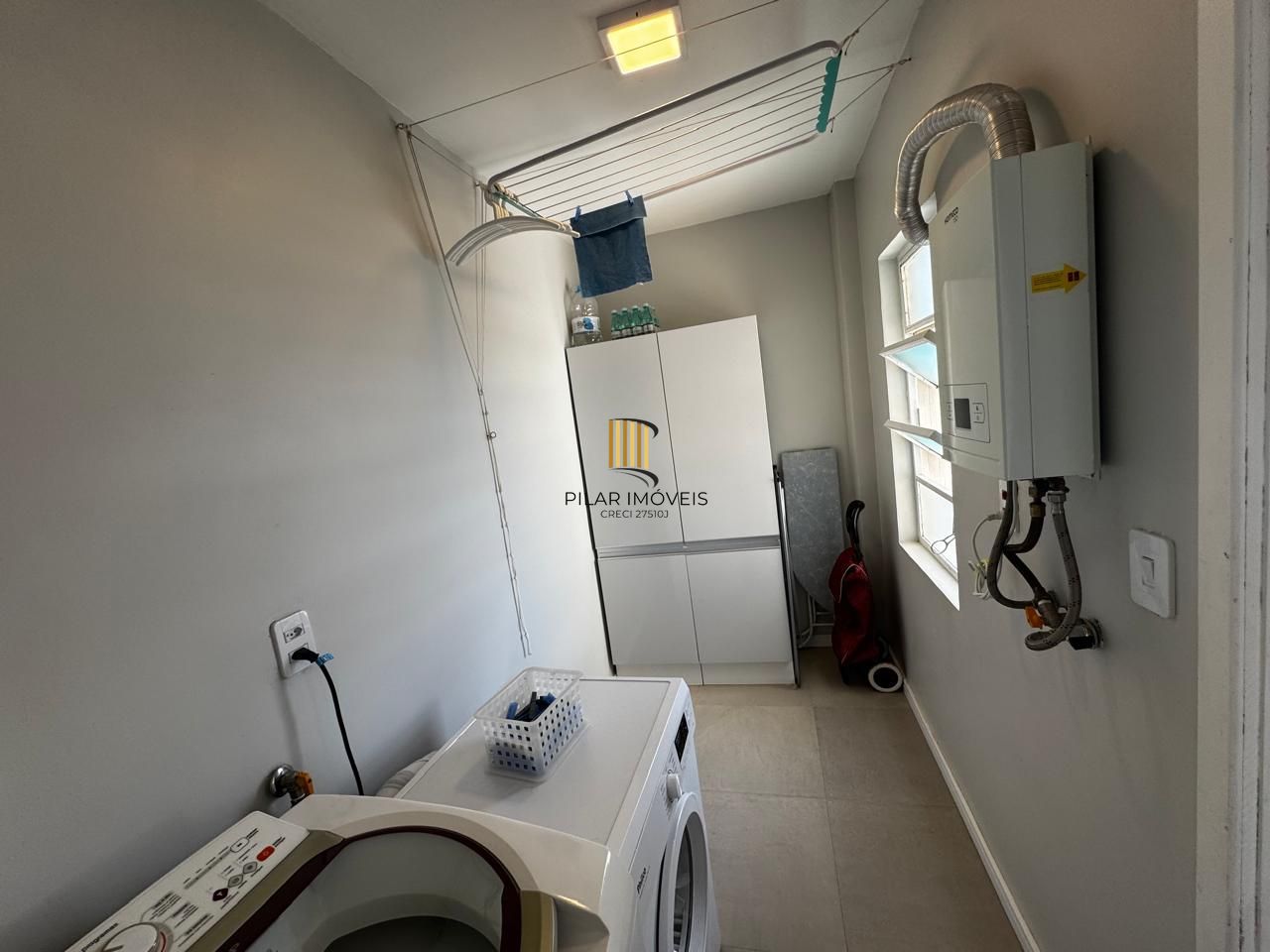 Apartamento de 3 dormitórios com garagem - Santana - Porto Alegre Cód. 216308-RP