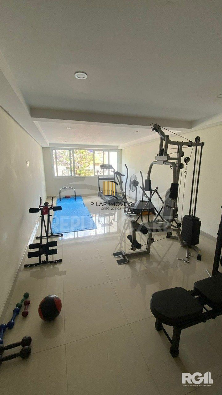 Apartamento de 1 quarto com suíte, mobiliado e 1 vaga de garagem na Cidade Baixa. - Cód. RP390362