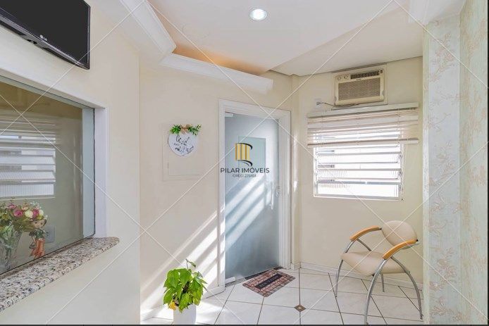 Vende Sala comercial no Centro Historico