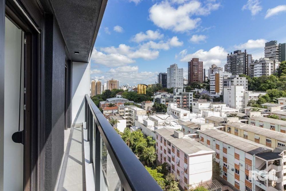APARTAMENTO DUPLEX 2 SUÍTES + 2 VAGAS A VENDA NA SANTA CECÍLIA.