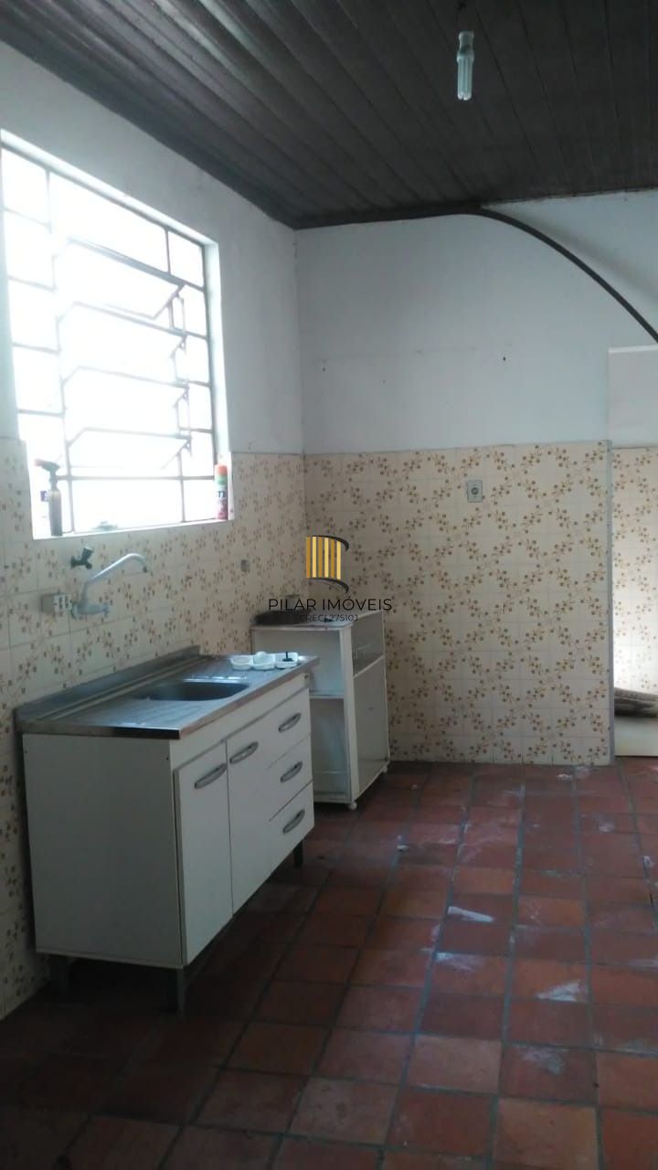 Casa para Venda - 100m², 3 dormitórios, Cidade Baixa