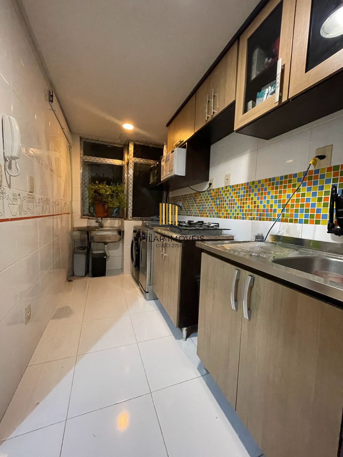 APARTAMENTO COM UMA VAGA DE GARAGEM - NA LUIZ AFONSO