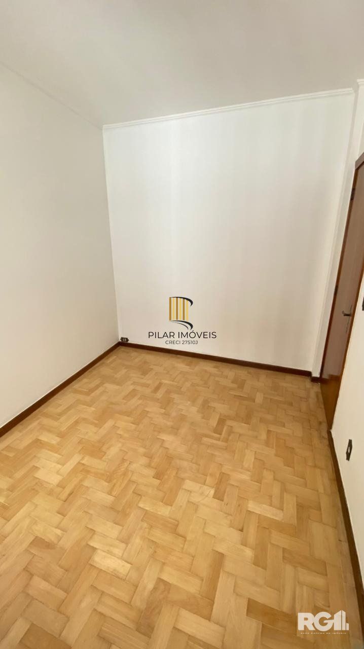 APARTAMENTO 3 DORMITÓRIOS WC AUXILIAR. CÓD. RP389992