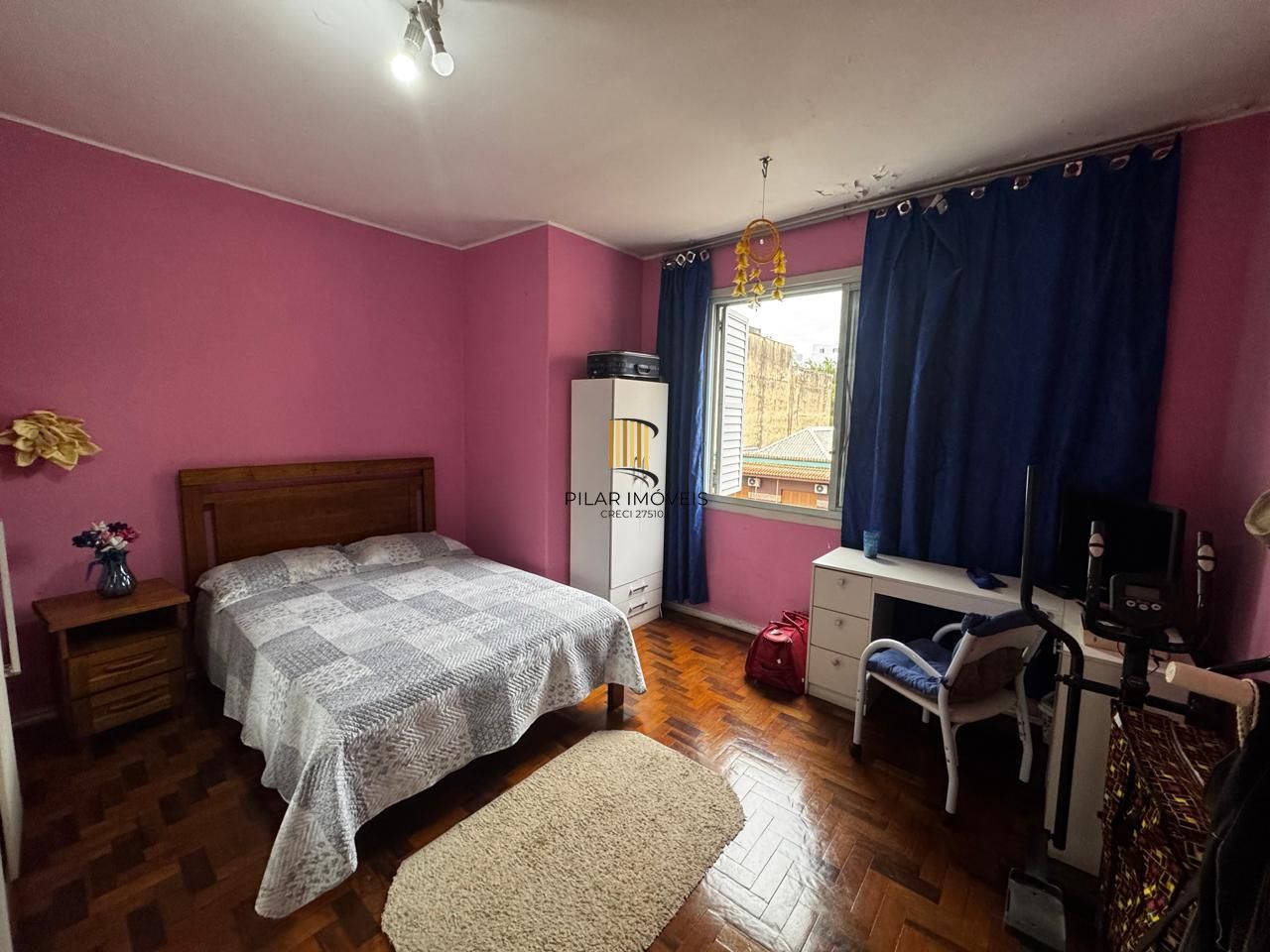 Apartamento amplo de 2 dormitórios na Cidade Baixa - Porto Alegre