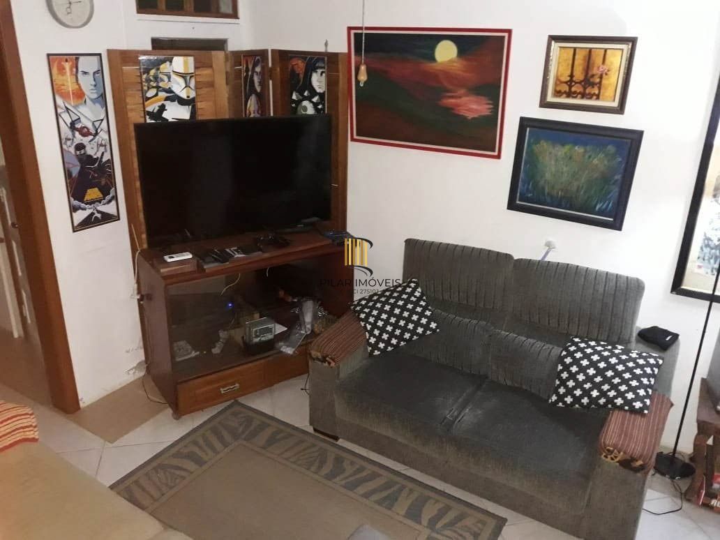 3 dormitórios com garagem no Menino Deus.