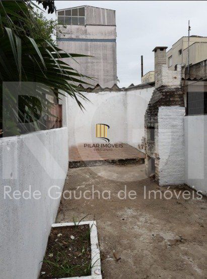 Casa para Venda - 64m², 2 dormitórios, Menino Deus