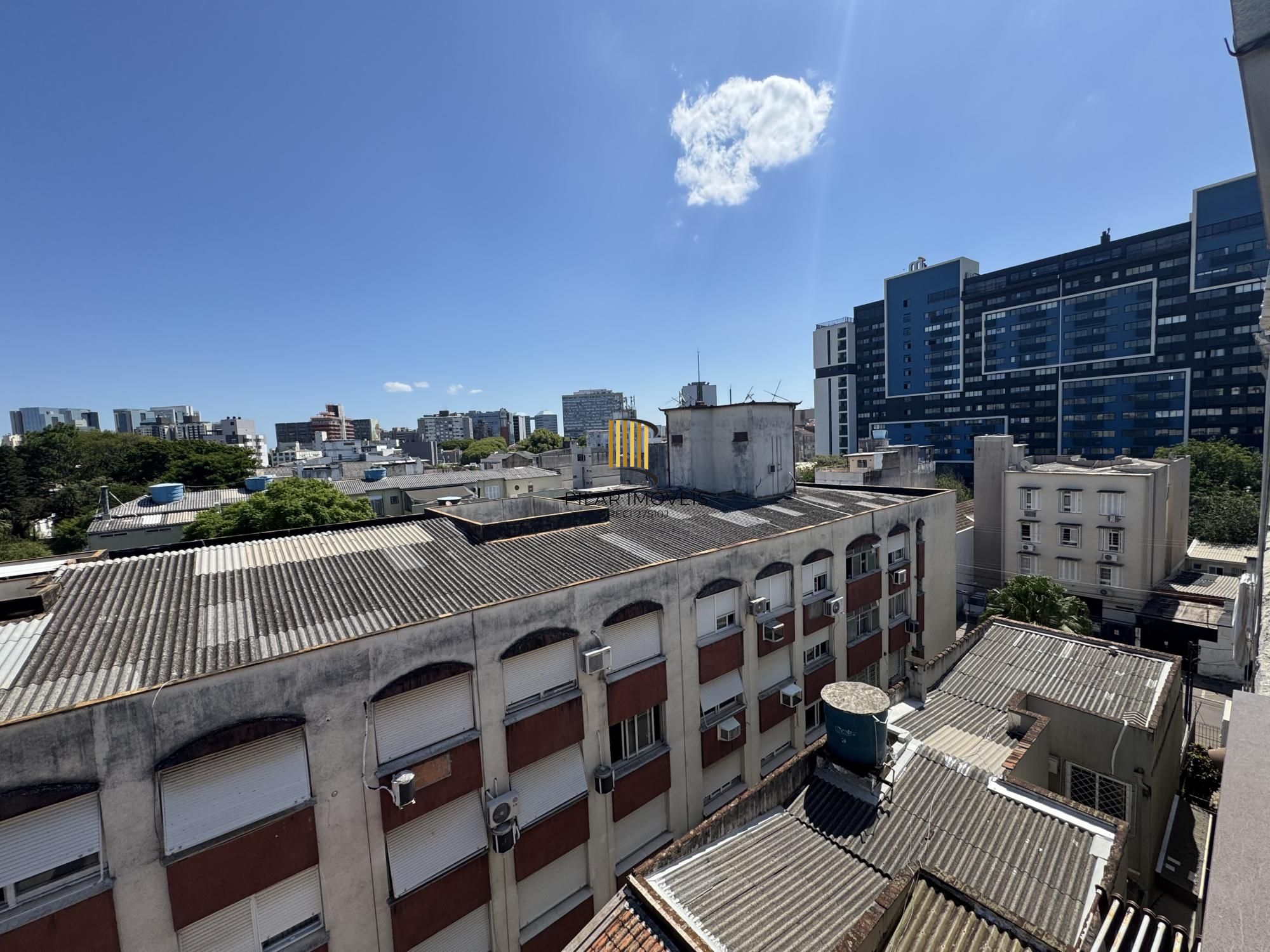 Duplex semimobiliado, desocupado e pronto para morar!