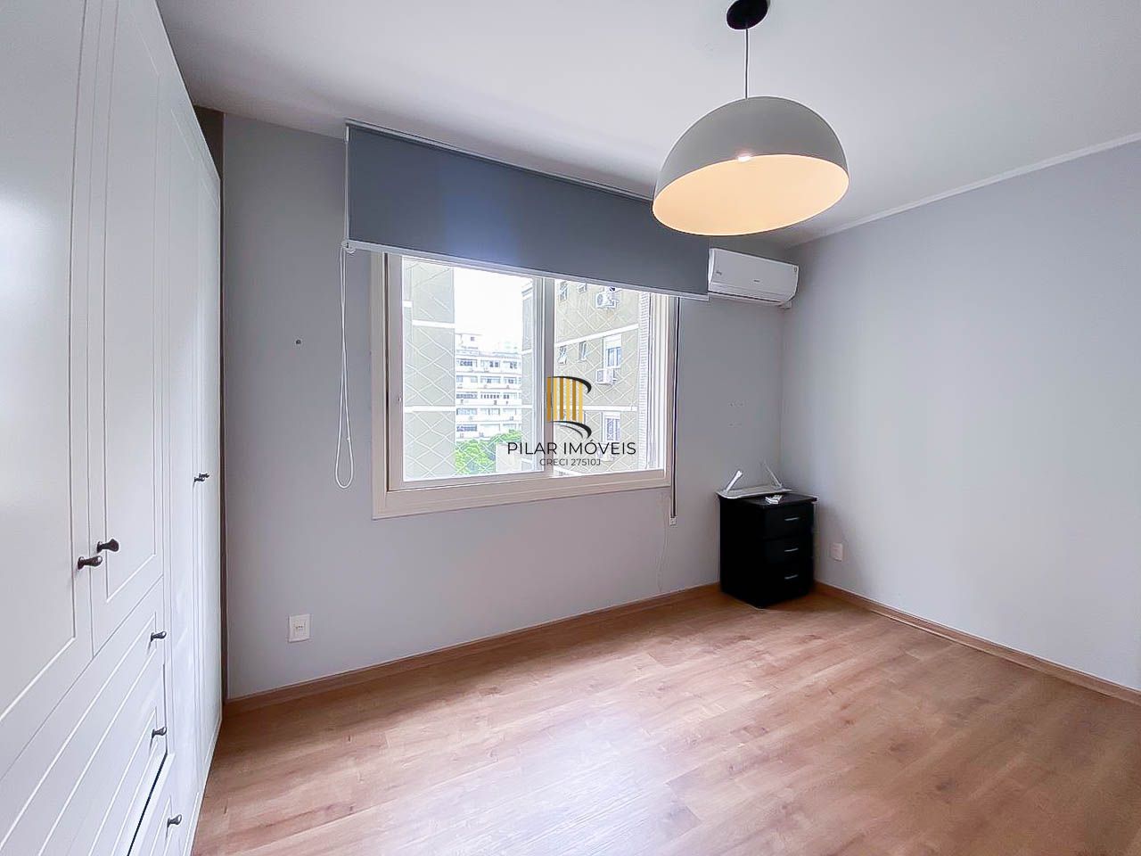 Apartamento 2 Dormitórios com Vaga Coberta e Cozinha Planejada no Bom Fim