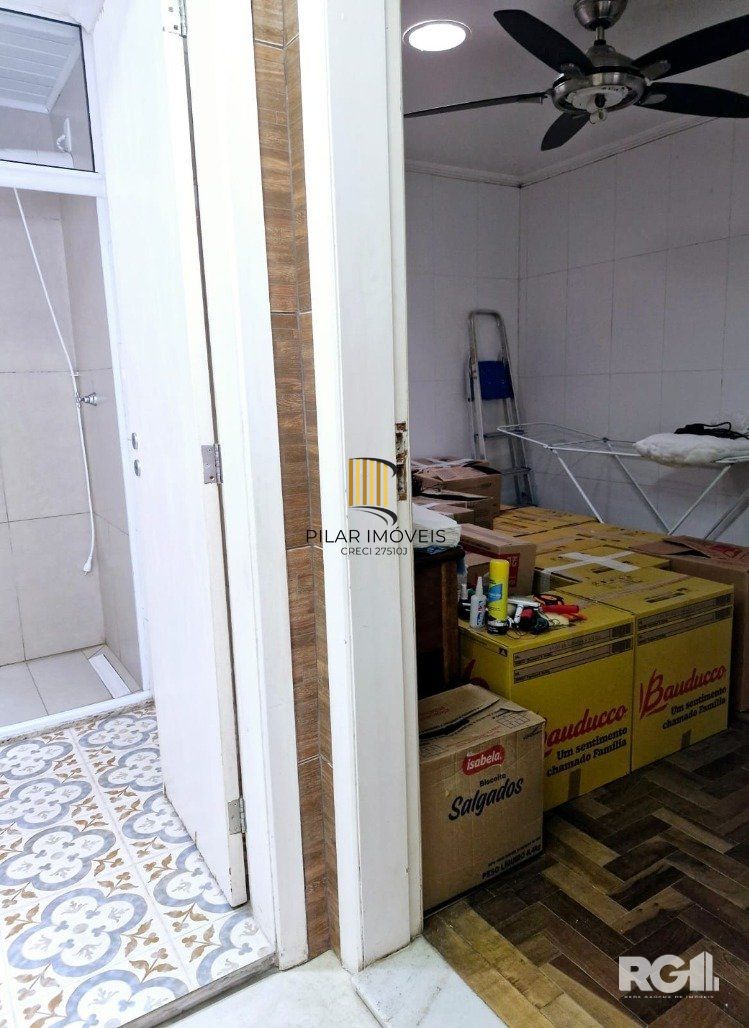 Casa à venda no Jardim do Salso - Porto Alegre - Cód. RP390826