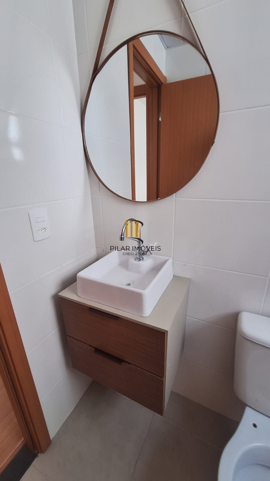 Apartamento NOVO Semi Mobiliado 2 dormitórios  1 vaga