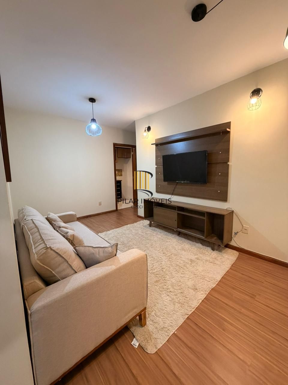 APARTAMENTO COM UMA VAGA DE GARAGEM - NA LUIZ AFONSO