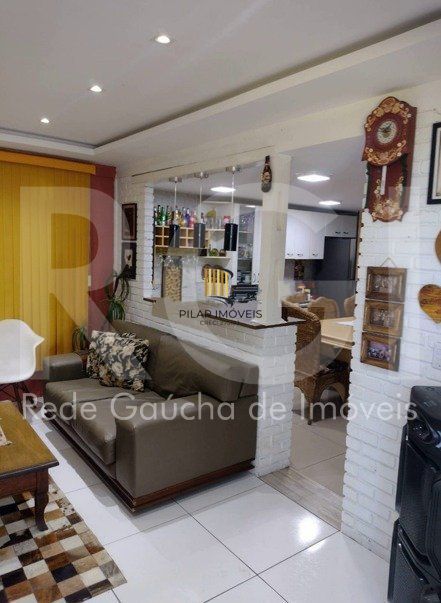 Casa à venda com 3 quartos e garagem 2 carros!