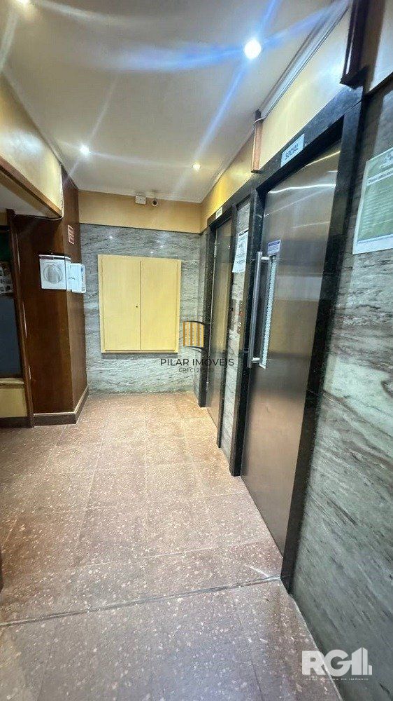 APARTAMENTO DE 3 DORMITÓRIOS COM VAGA DE GARAGEM NO CENTRO HISTÓRICO.