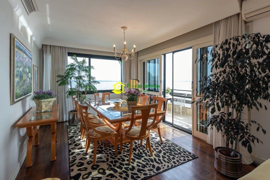 Cobertura para Venda - 306.94m², 3 dormitórios, sendo 2 suites, 2 vagas - Menino