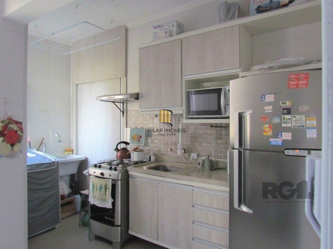 Apartamento à Venda 3 quartos e garagem  no Bom Fim.