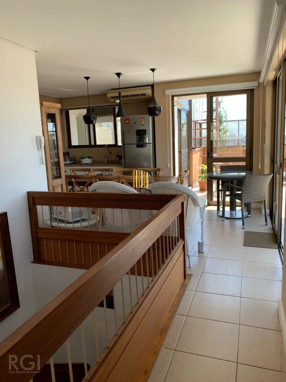 Cobertura para Venda - 310m², 3 dormitórios, sendo 1 suites, 4 vagas - Rio Branc