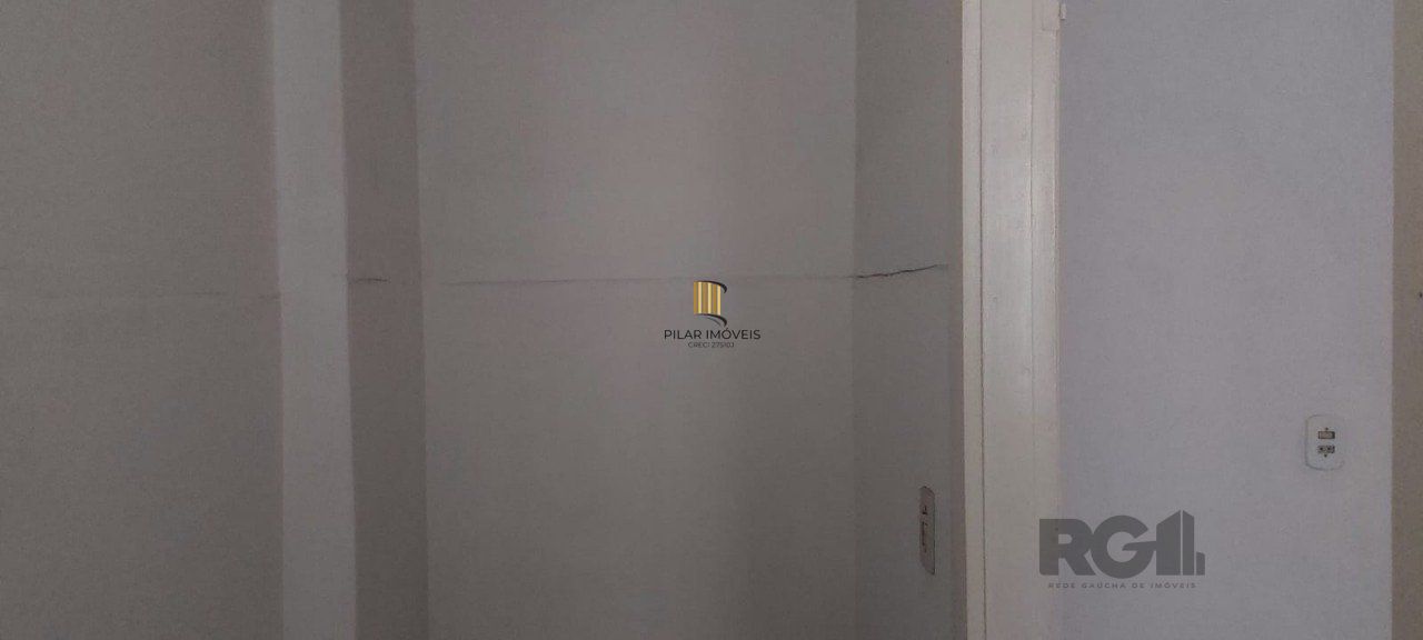 Próximo  Casa de Cultura Mario Quintana, apto  de 1 dormitório,