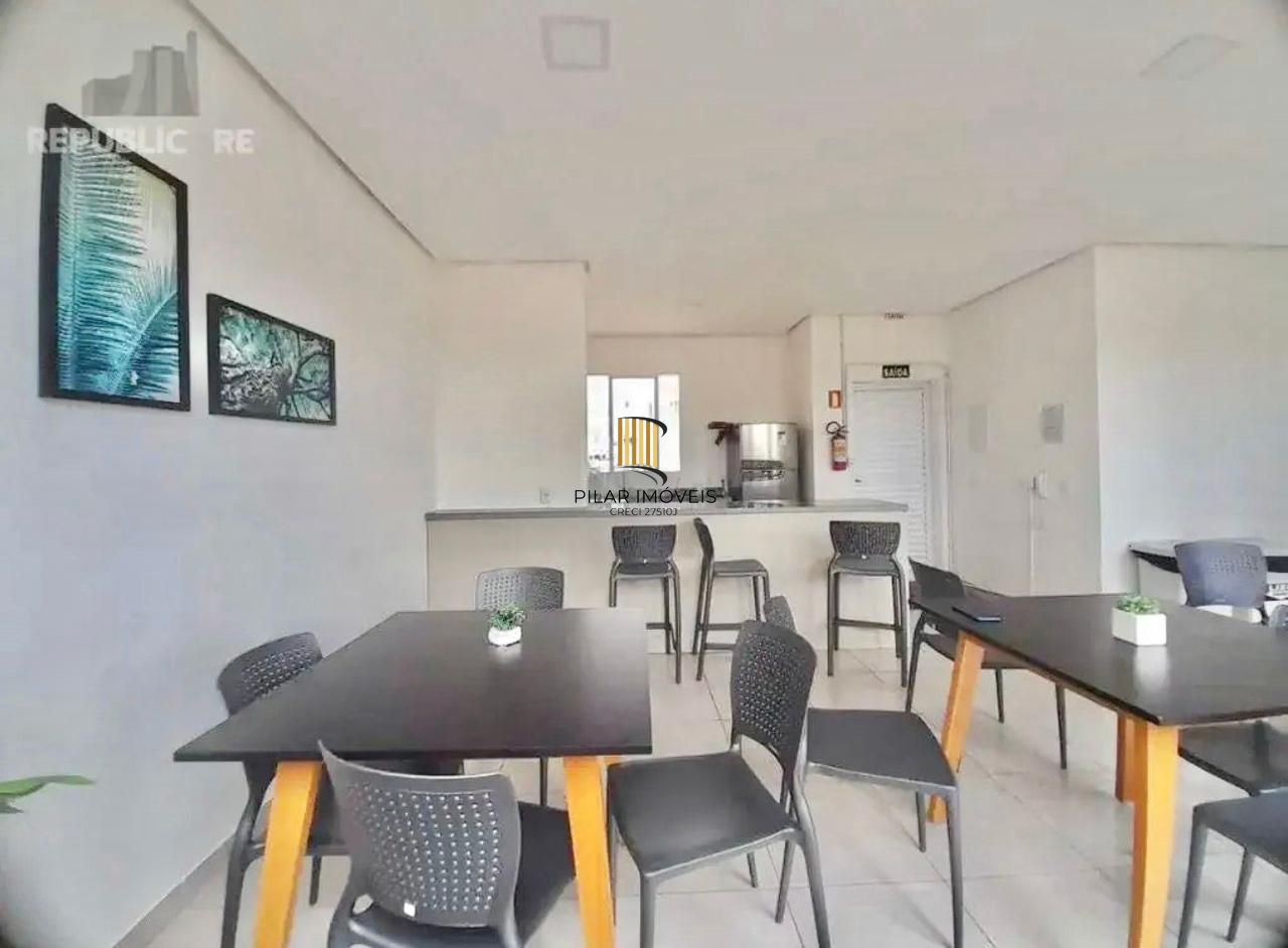 Apartamento-02Dormitorios-Morro Santana.