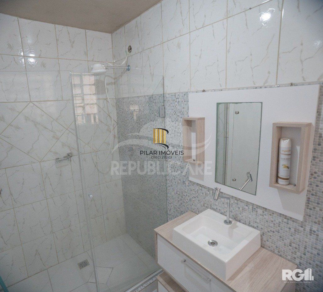 APARTAMENTO ESTILO STUDIO NO CORAÇÃO DA CIDADE BAIXA .