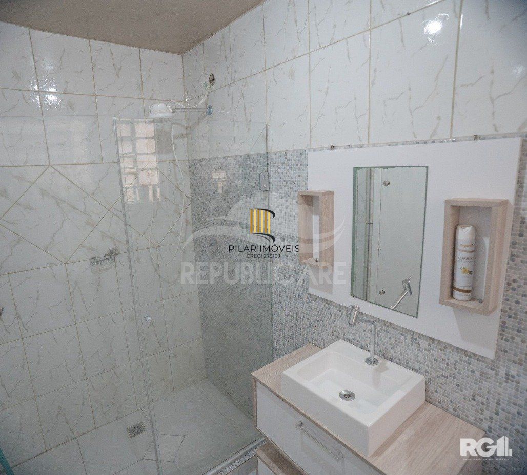 APARTAMENTO ESTILO STUDIO NO CORAÇÃO DA CIDADE BAIXA .