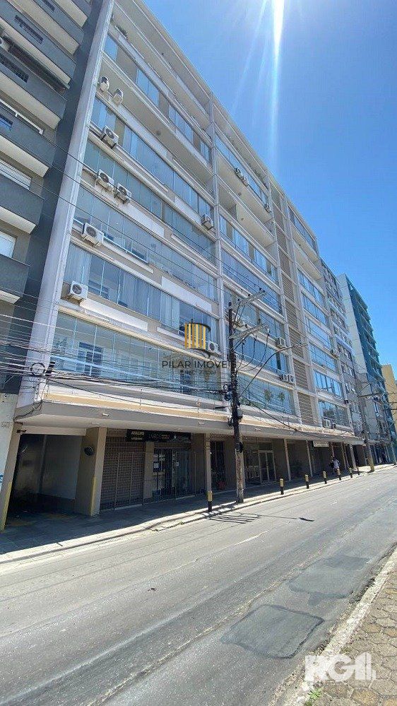 APARTAMENTO 3  DORMITÓRIOS DE FRENTE PRÓXIMO A REDENÇÃO