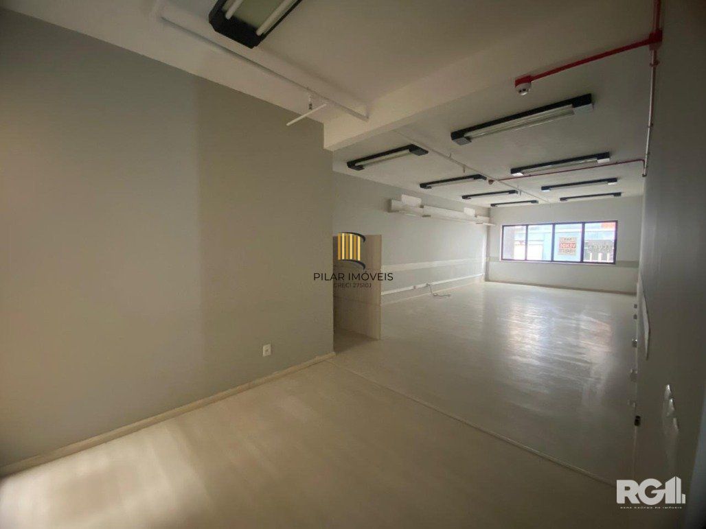 SALA COMERCIAL À VENDA NA CIDADE BAIXA – PORTO ALEGRE - Pilar Imóveis