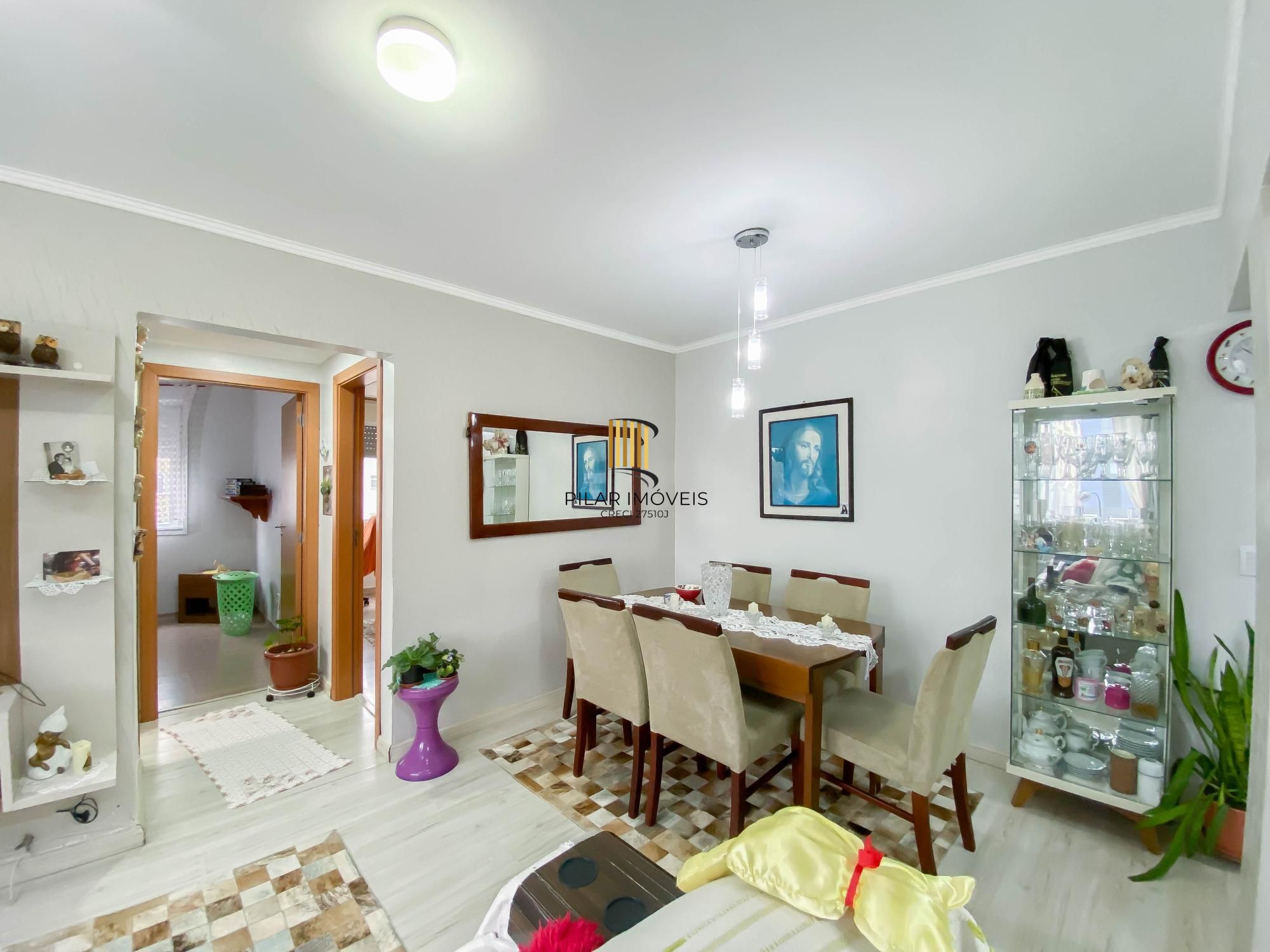 Apartamento 2 Dormitórios à Venda na Cidade Baixa – 75m², Pronto para Morar