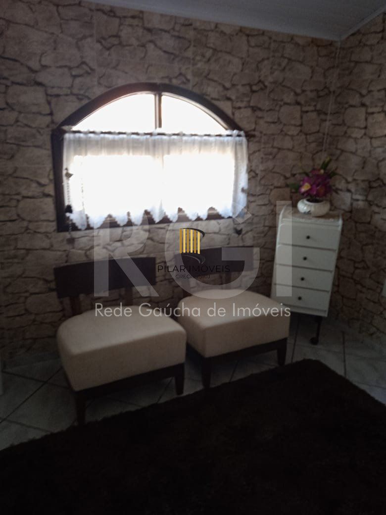 Casa para Venda - 750m², 6 dormitórios, sendo 3 suites, 4 vagas - Partenon