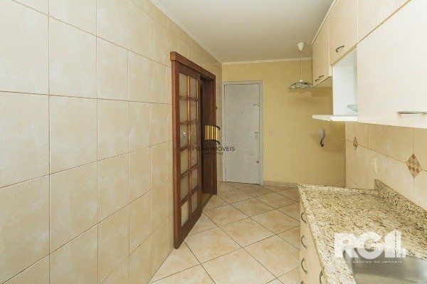 APARTAMENTO DE 3 DORMITÓRIOS COM VAGA DE GARAGEM NA AV IGUASSU