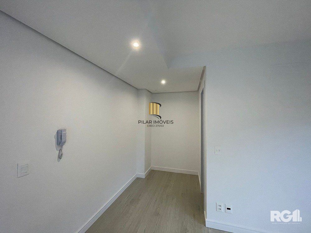 APARTAMENTO 1 DORMITÓRIO A VENDA  DUPLEX, COM 2 VAGAS