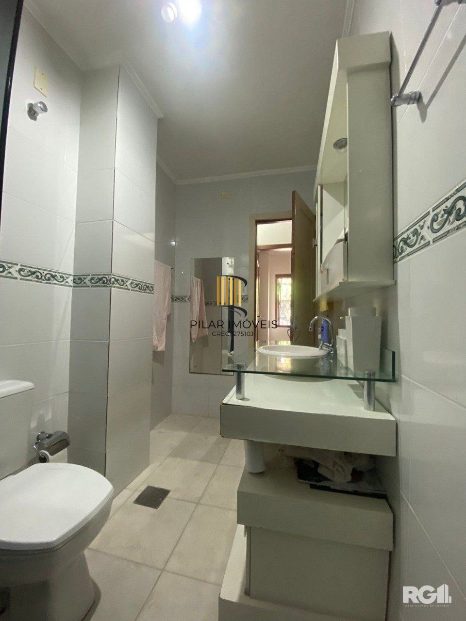 EEXCELENTE  APARTAMENTO DE 2 DORM TRANSFORMADO EM 3, CIDADE BAIXA. CÓD RP389820