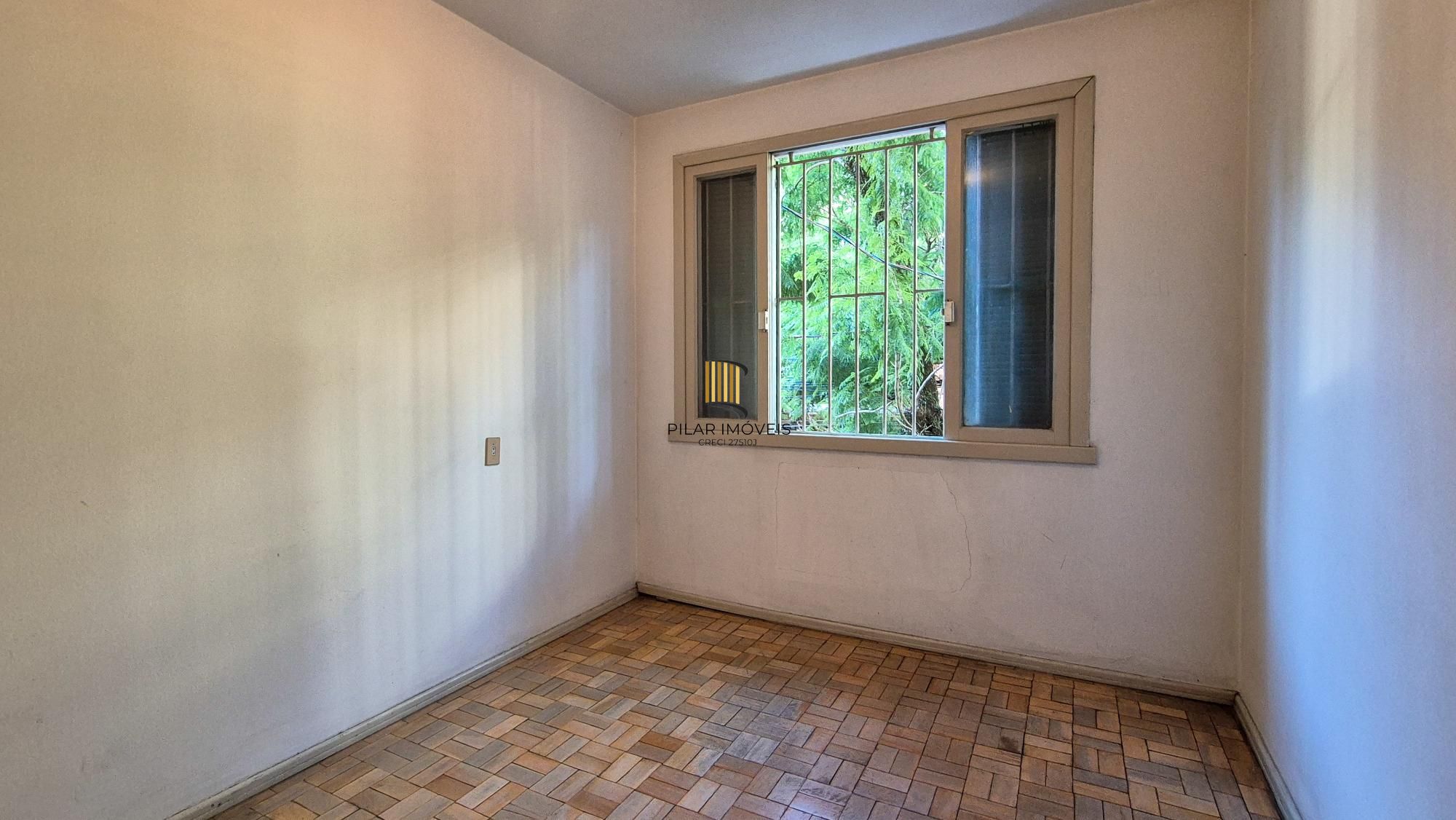 APARTAMENTO AMPLO, 70m² com 2 QUARTOS e 2 BANHEIROS, NO CORAÇÃO DA CIDADE BAIXA