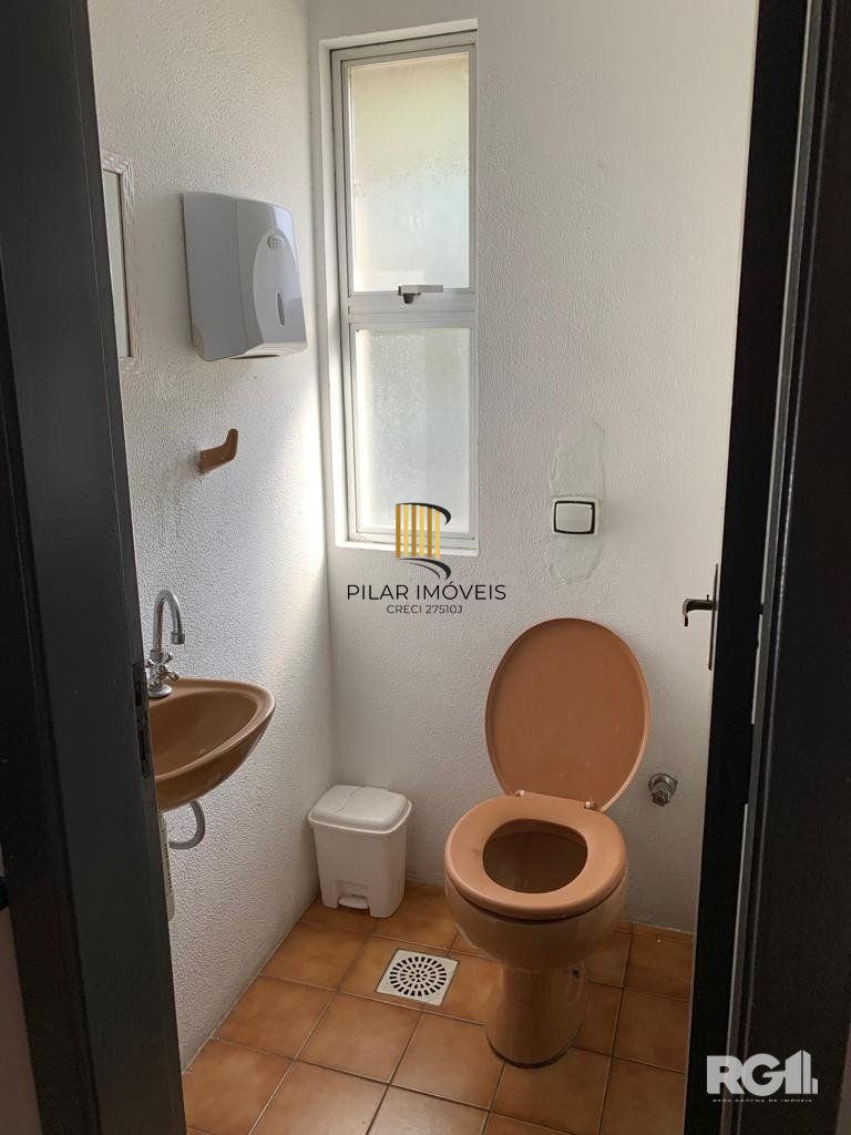 Ótima Sala para venda na Cidade Baixa. CÓD. RP389868