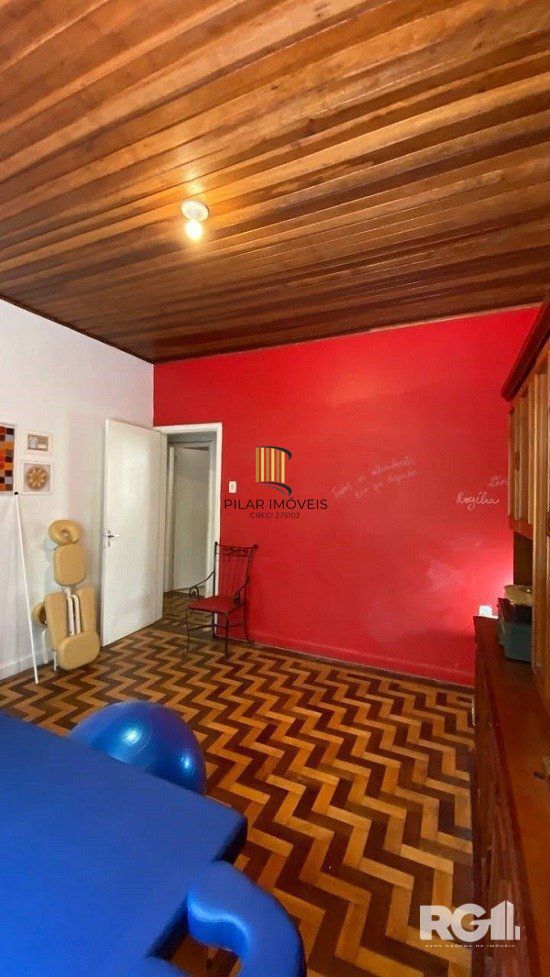 ÓTIMO APARTAMENTO 3 DORMITORIOS DE FRENTE COM SACADA PRÓXIMO A REDENÇÃO