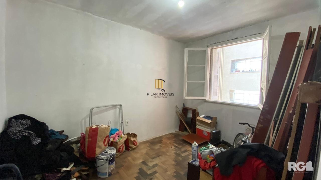 Excelente Apartamento à venda  - Centro, Porto Alegre. CÓD. RP389971
