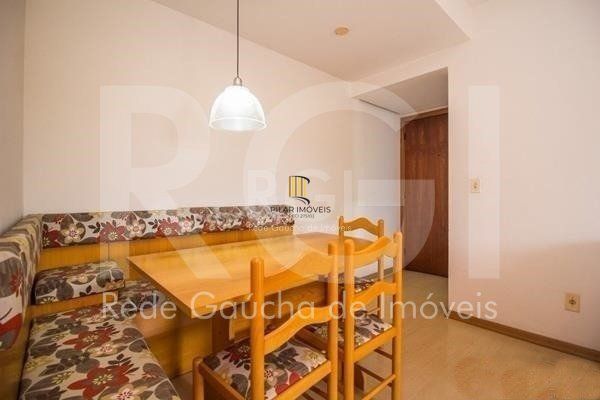 Apartamento para Venda - 2 dormitórios, 1 vaga - Cidade Baixa