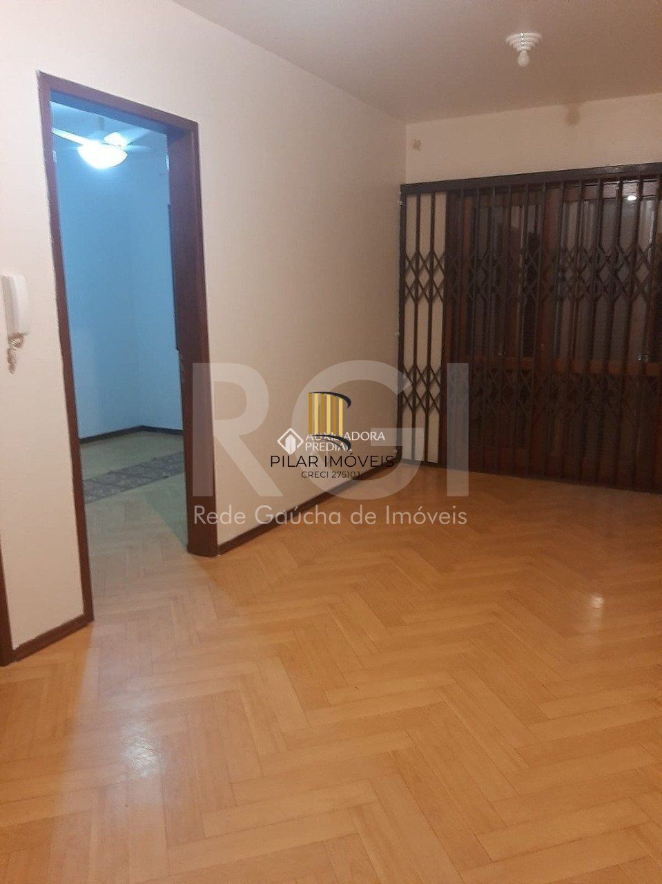 Apartamento para Venda - 39m², 1 dormitório, 2 vagas - Cidade Baixa