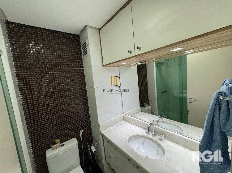 Apartamento de 1 quarto com suíte, mobiliado e 1 vaga de garagem na Cidade Baixa. - Cód. RP390362