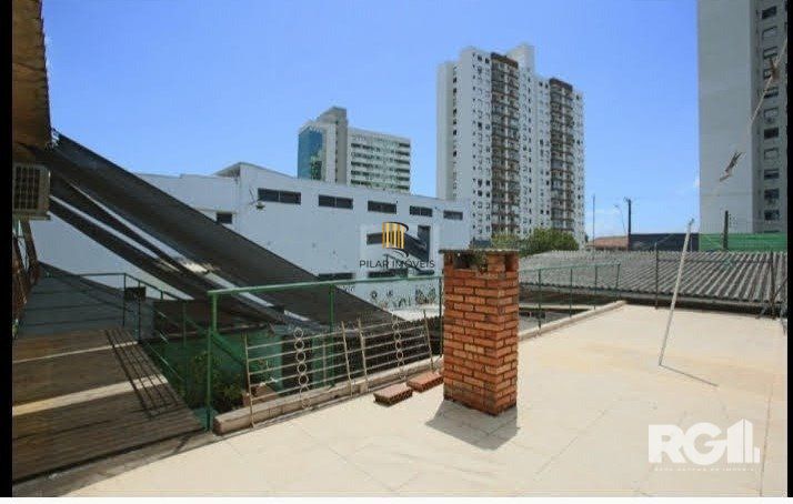 CASA 3 DORMITORIOS NA ASSIS BRASIL